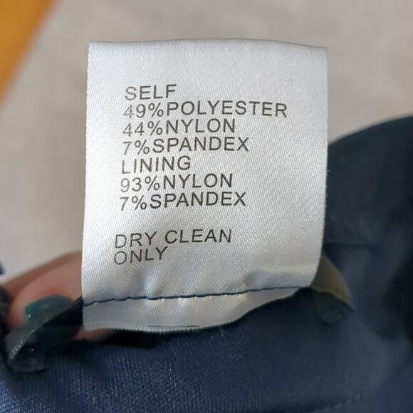 TADASHI SHOJI Women's Tiered Navy Floral Embellishment Cocktail Dress Size 8 - Picture 10 of 10